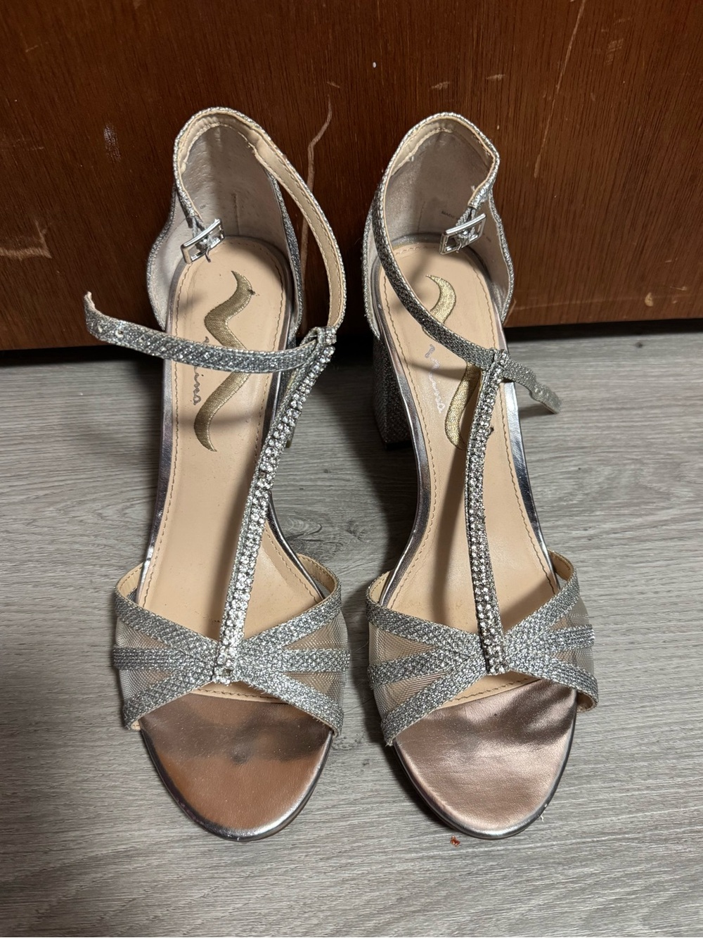 Women’s silver dress heeled sandals